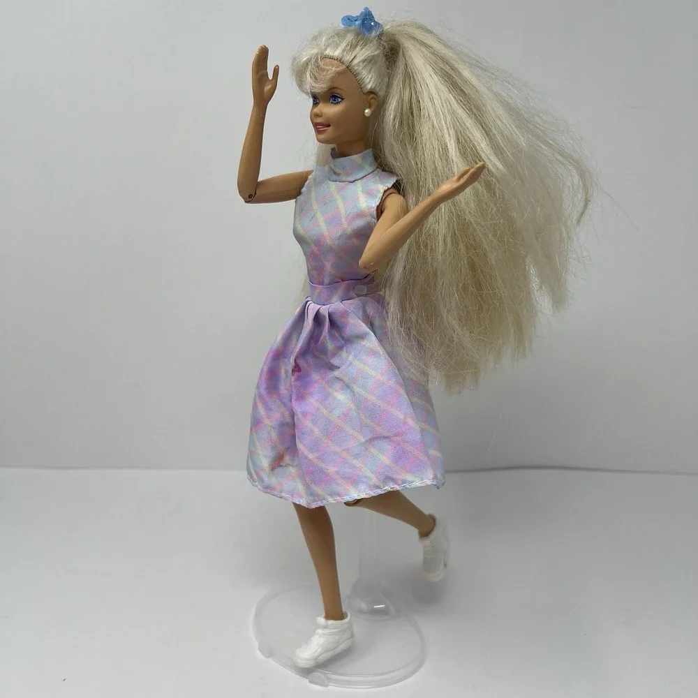 Barbie Working Out Articulated Body‎ bend hips long Blond Hair 1993